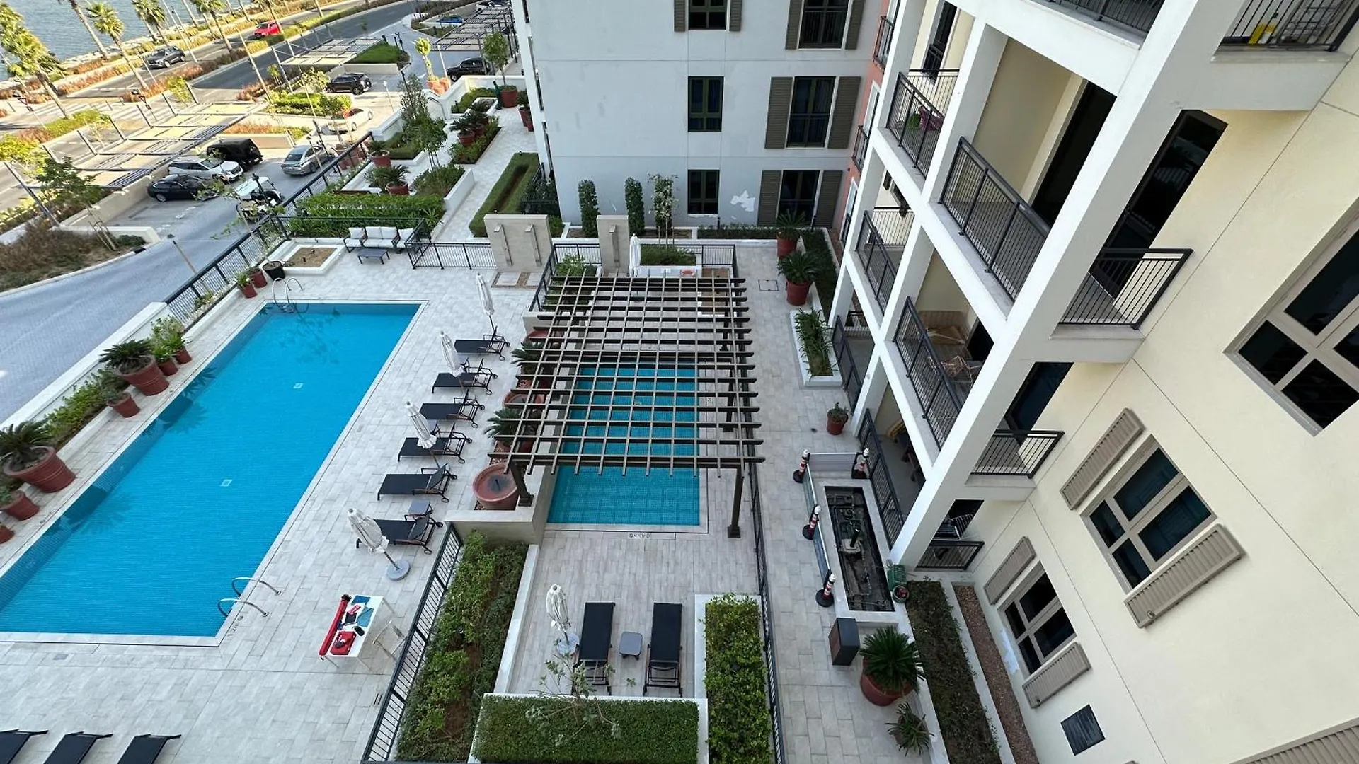 Trophy - Beach Daze Condo In Lamer W Sea Views Dubai Apartment