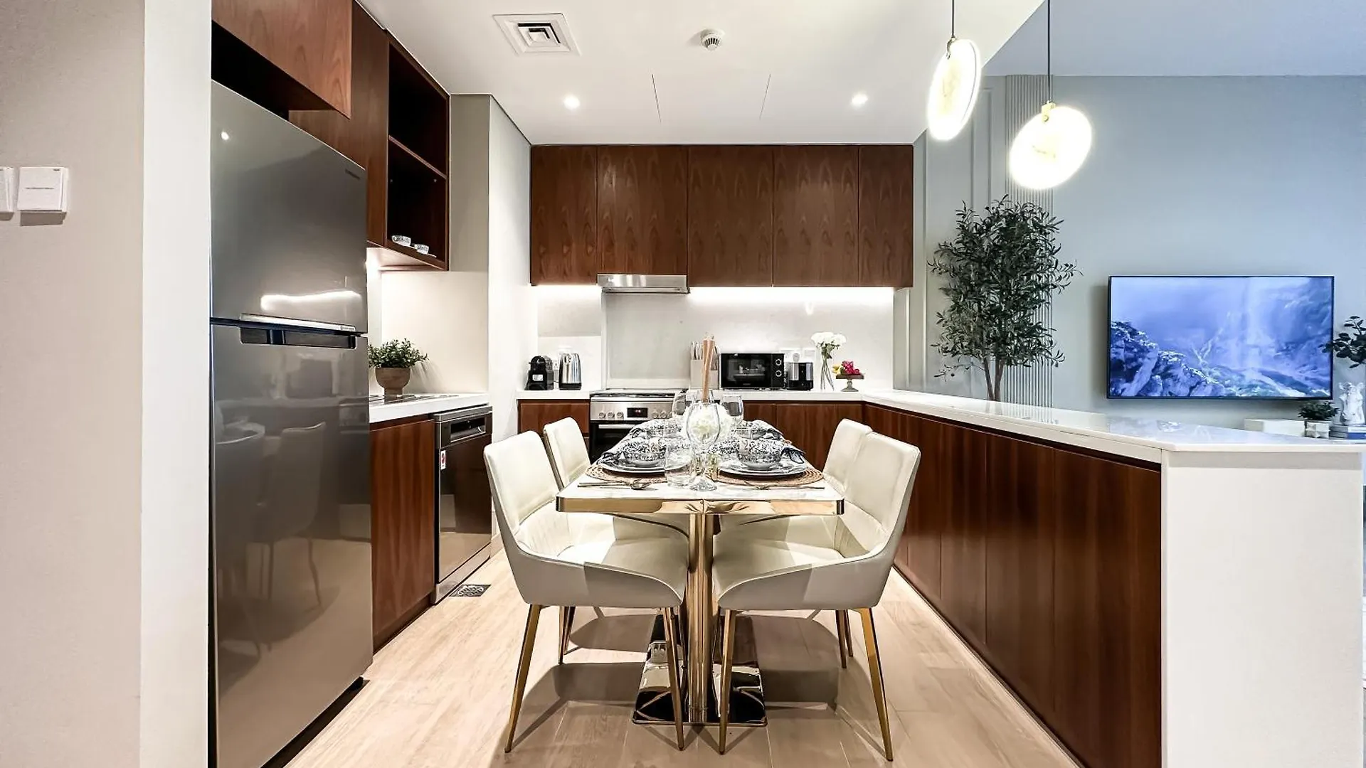 Apartment Trophy - Beach Daze Condo In Lamer W Sea Views Dubai